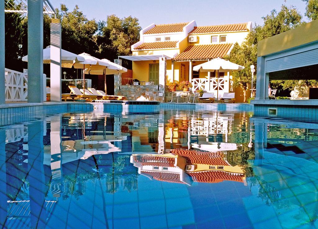 Aparthotel Sea Sun à Plomari Extérieur photo
