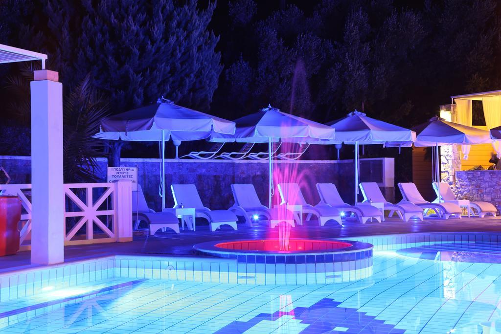 Aparthotel Sea Sun à Plomari Extérieur photo