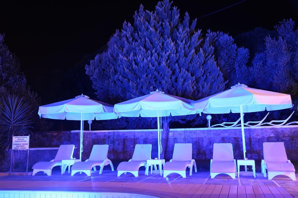 Aparthotel Sea Sun à Plomari Extérieur photo