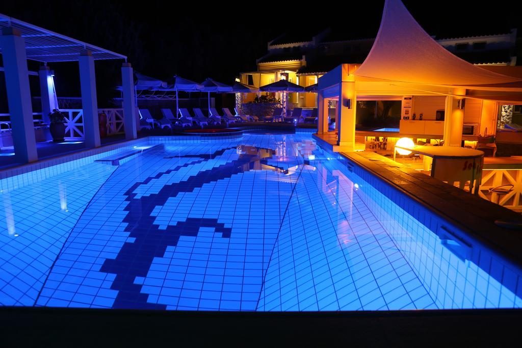 Aparthotel Sea Sun à Plomari Extérieur photo