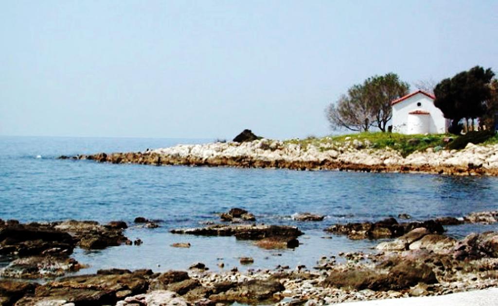 Aparthotel Sea Sun à Plomari Extérieur photo